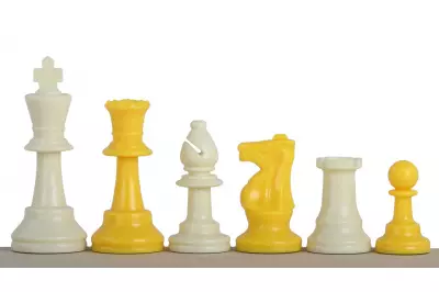 Pezzi di scacchi gialli n. 6