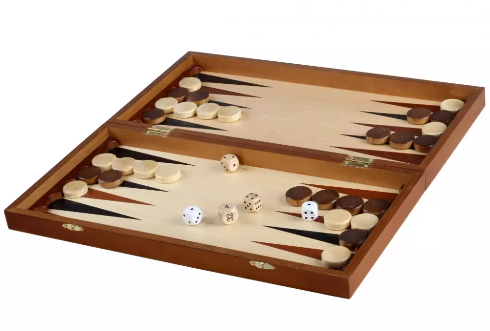 Torneo n. 4 Scacchi+WARCABY+ BACKGAMMON