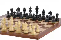 Set di scacchi senza tempo - scacchiera (campo 50 mm), figure (re 90 mm)